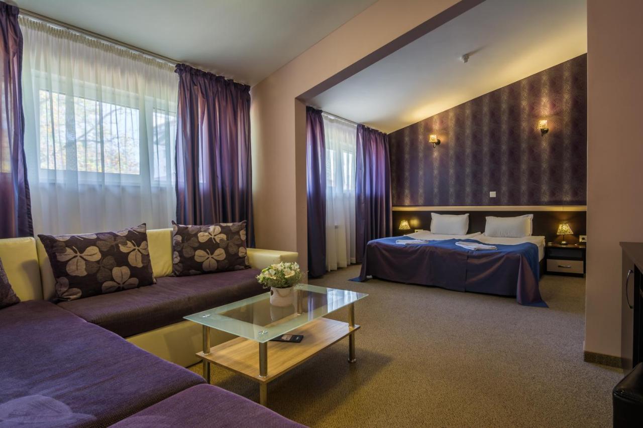 Hotel Royal 波罗维茨 外观 照片