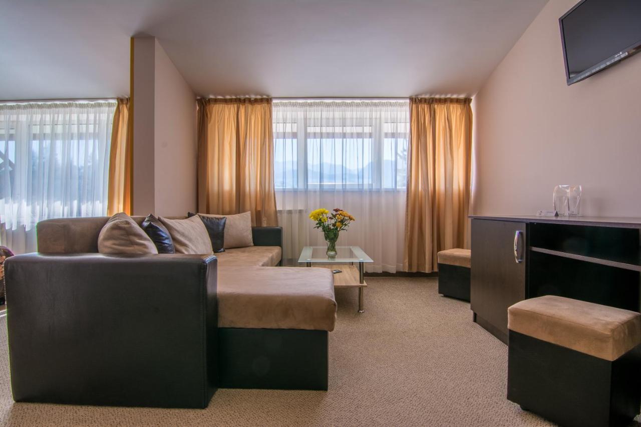 Hotel Royal 波罗维茨 外观 照片